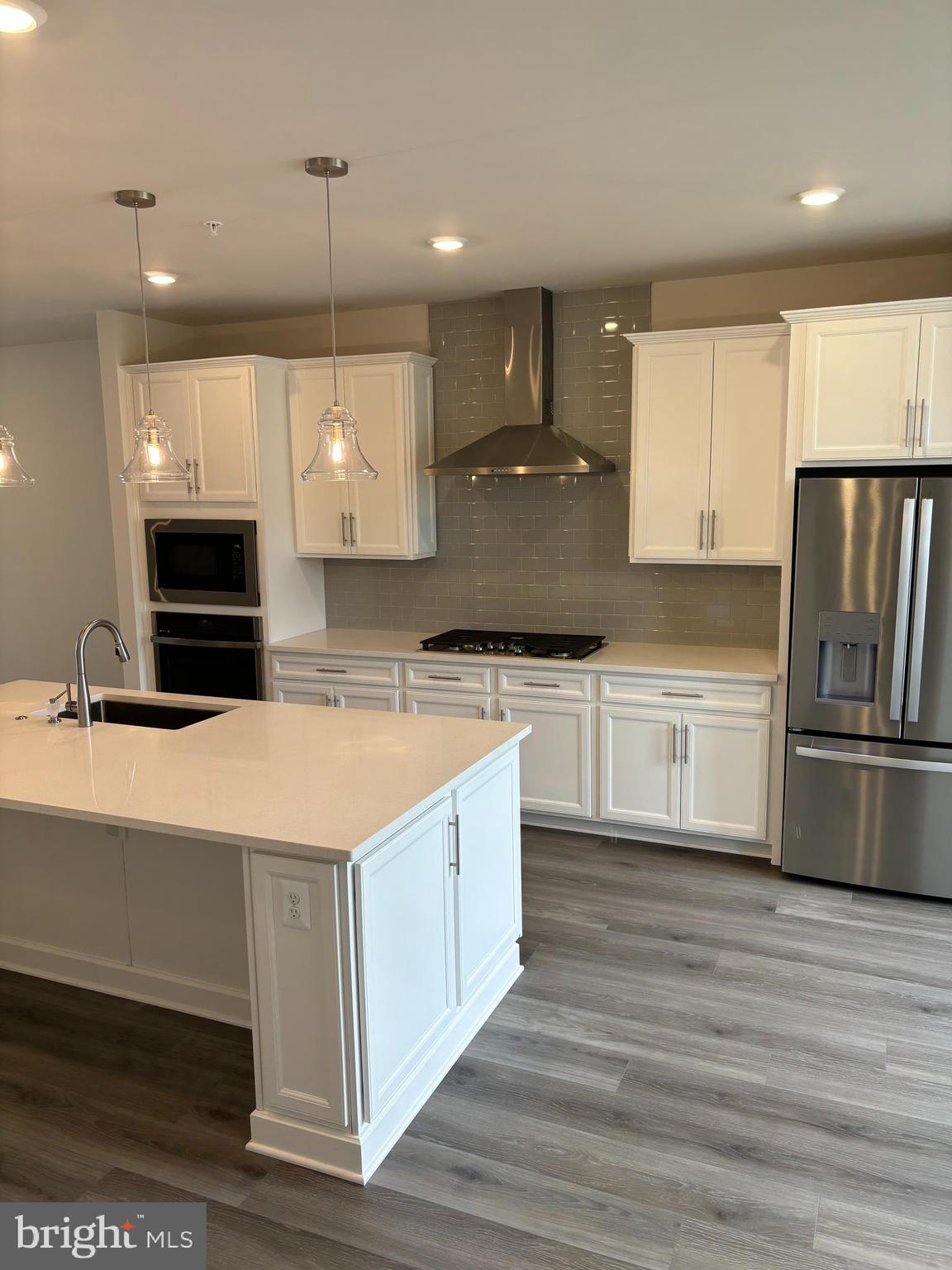 10140 LAKE LINGANORE BOULEVARD