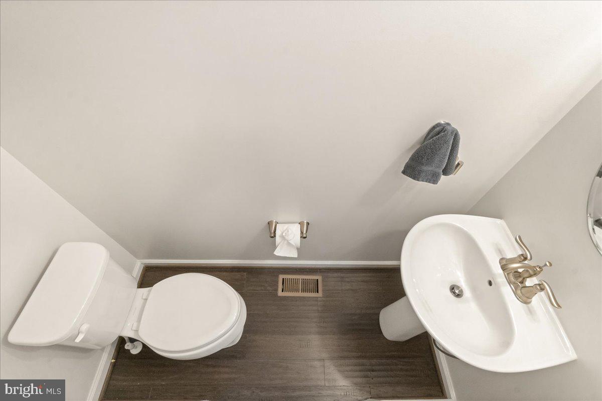 4571 TINDER BOX CIRCLE