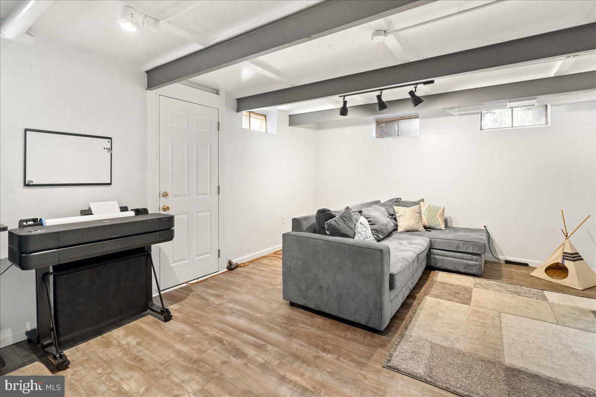 456 CARROLLTON DRIVE