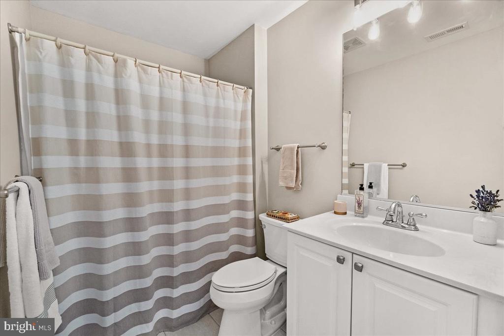2506 SHELLEY CIRCLE 7-1D