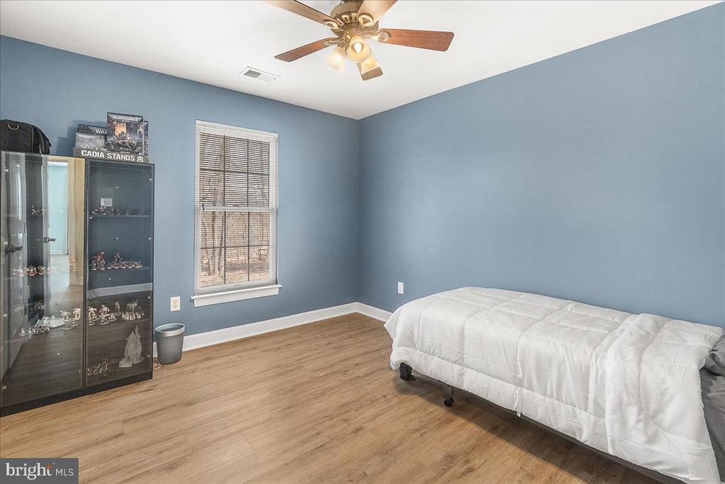 3073 LINDSEY COURT