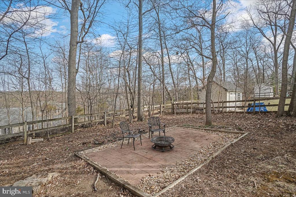 3073 LINDSEY COURT
