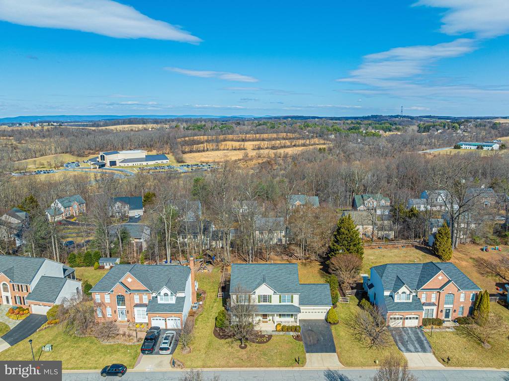 3073 LINDSEY COURT