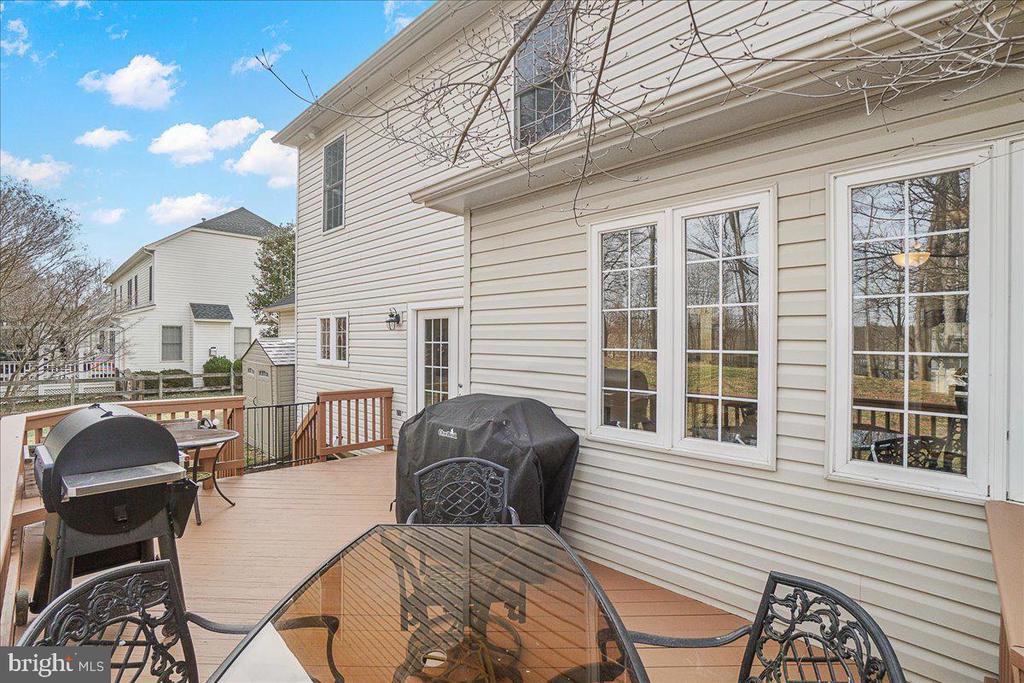 3073 LINDSEY COURT