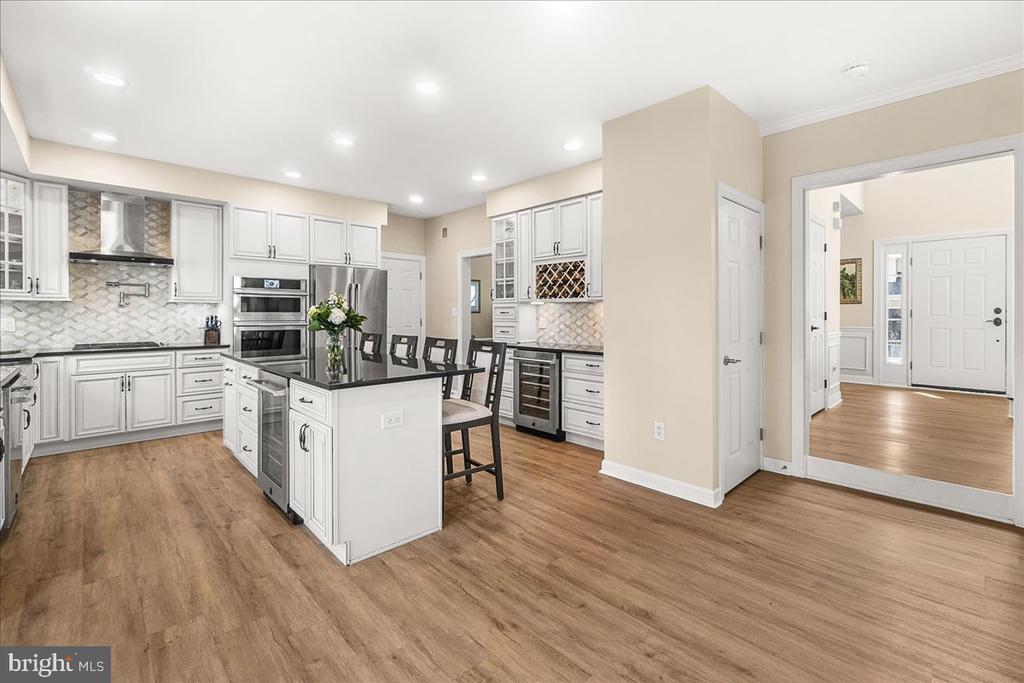 3073 LINDSEY COURT