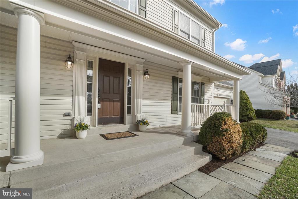 3073 LINDSEY COURT