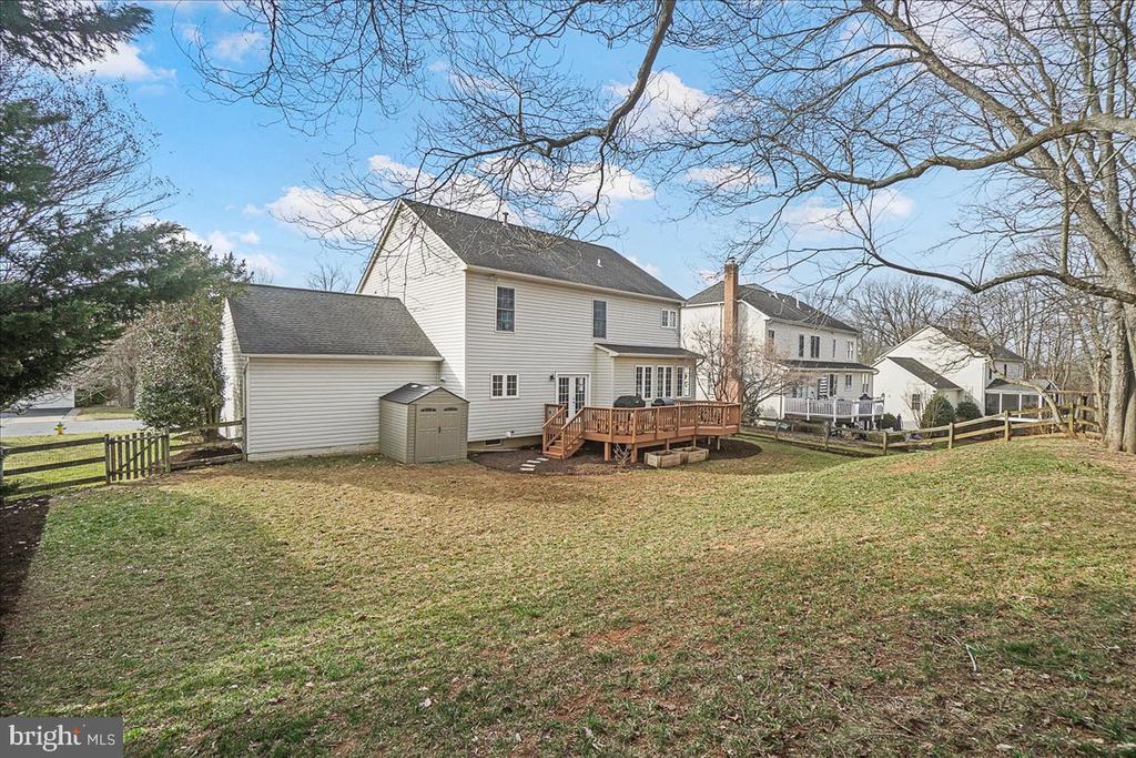 3073 LINDSEY COURT