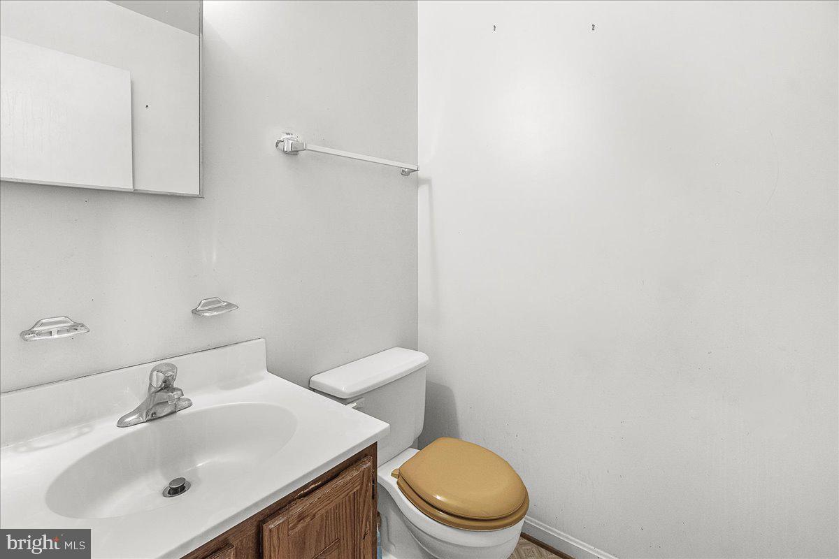 3908 SHAKESPEARE WAY