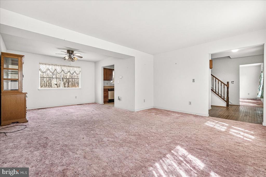 3908 SHAKESPEARE WAY
