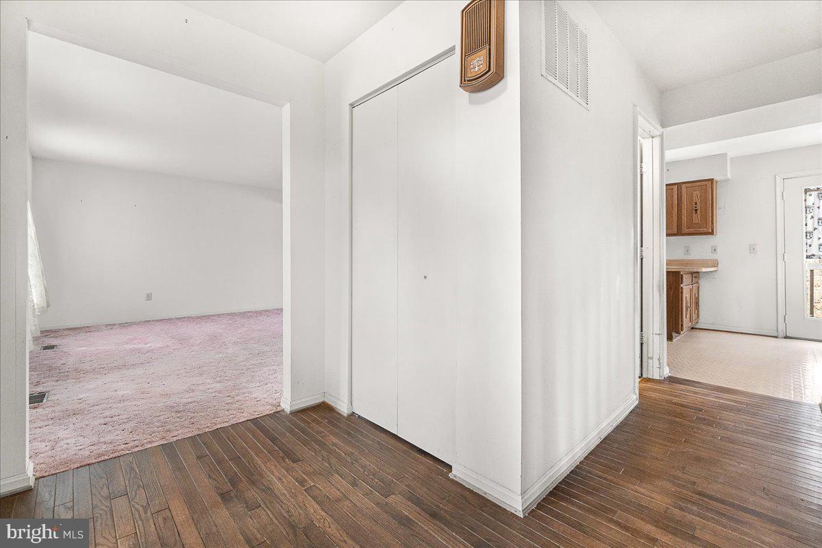 3908 SHAKESPEARE WAY