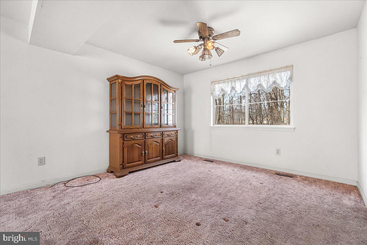 3908 SHAKESPEARE WAY