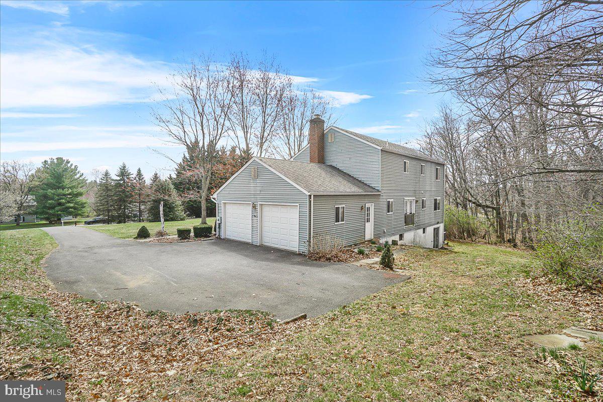 3908 SHAKESPEARE WAY