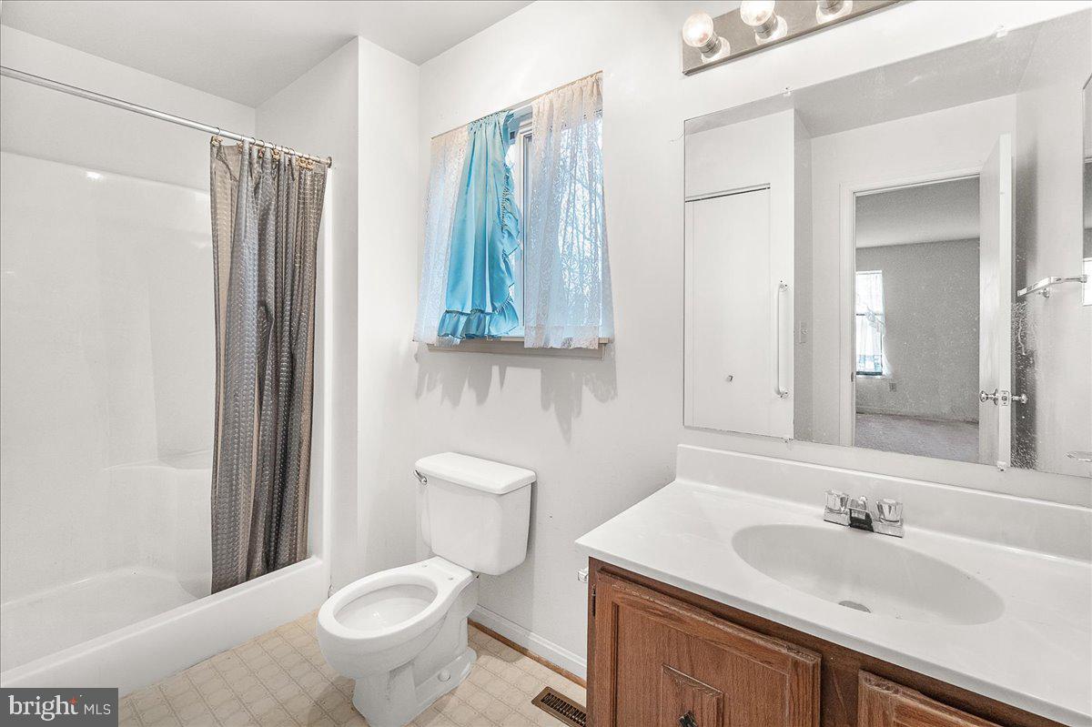 3908 SHAKESPEARE WAY