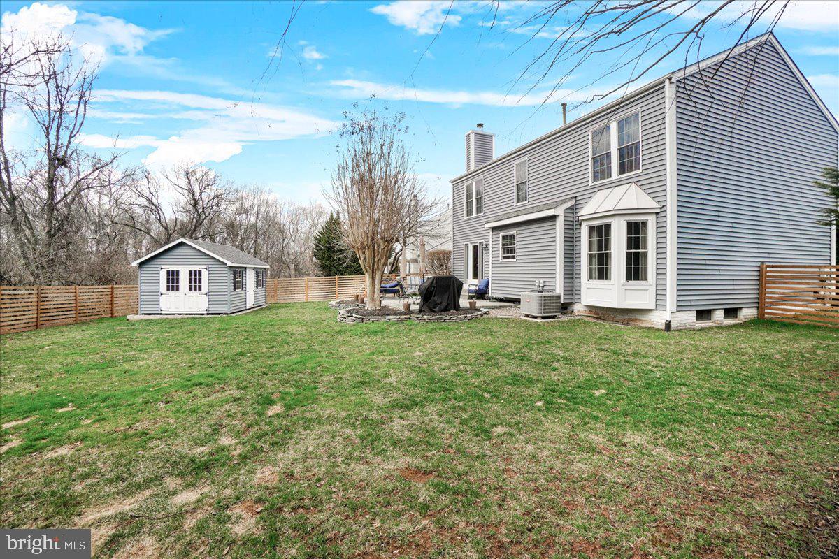 6241 DARLINGTON COURT