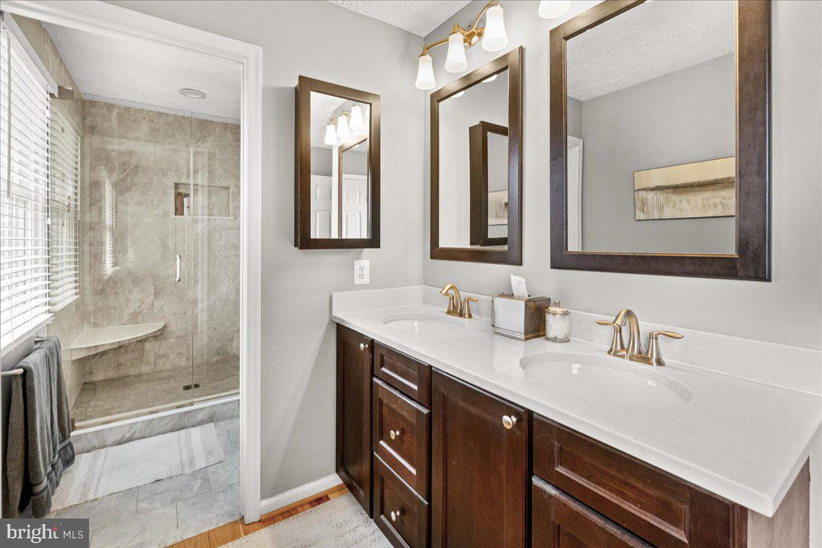 6241 DARLINGTON COURT