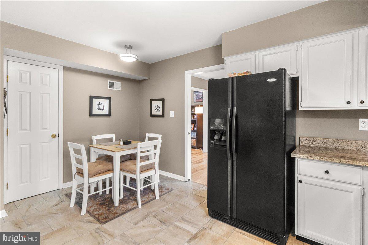 6241 DARLINGTON COURT