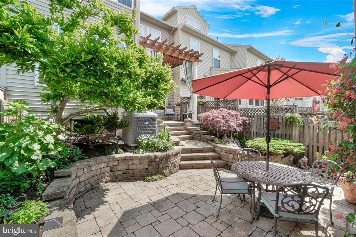 2617 ISLAND GROVE BOULEVARD