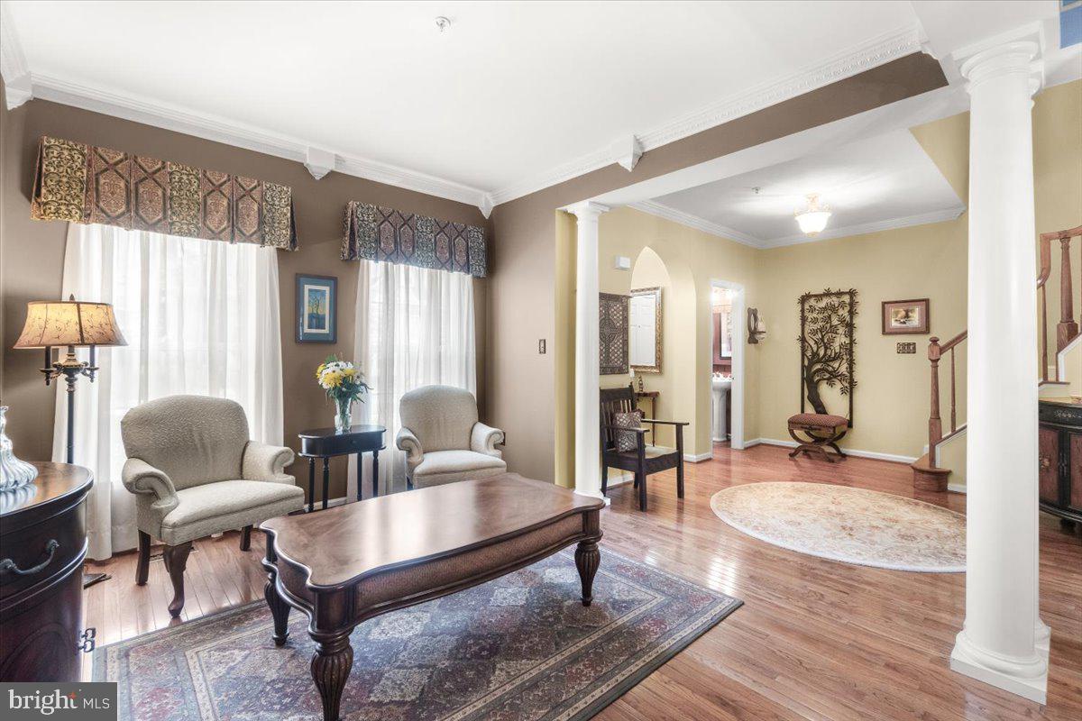 2617 ISLAND GROVE BOULEVARD