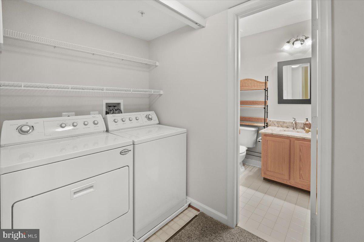 2617 ISLAND GROVE BOULEVARD