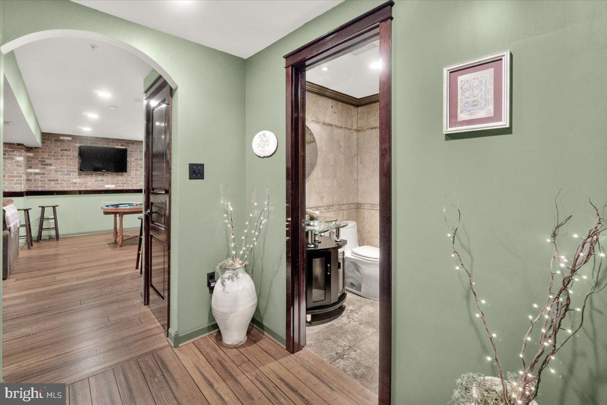 2617 ISLAND GROVE BOULEVARD