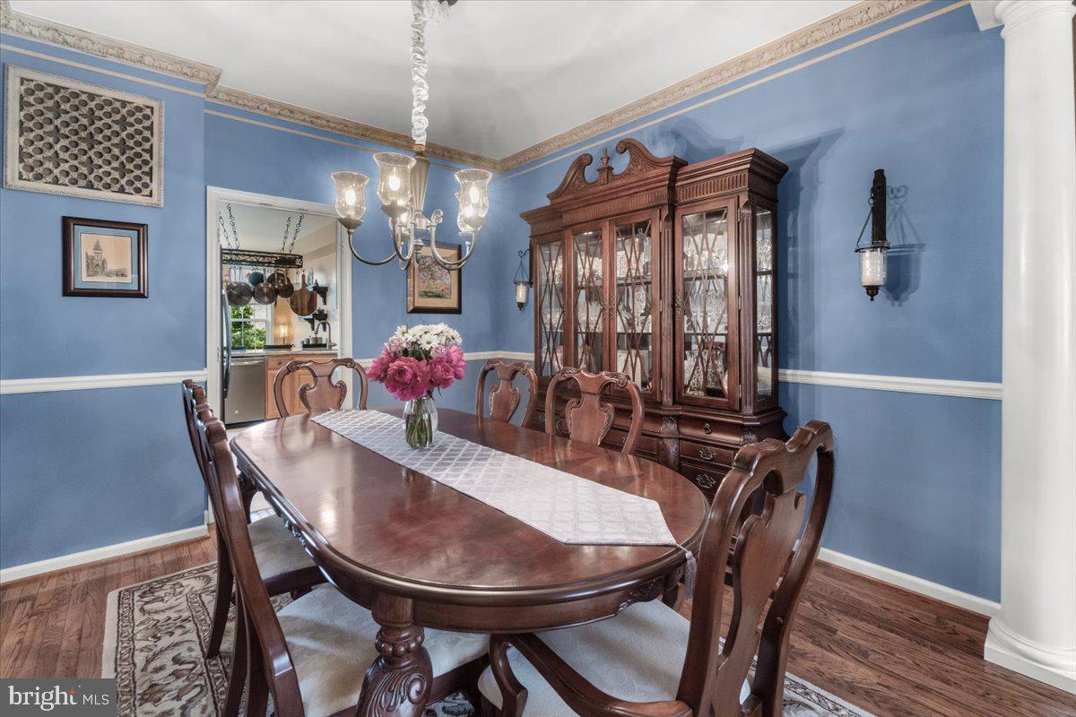 2617 ISLAND GROVE BOULEVARD