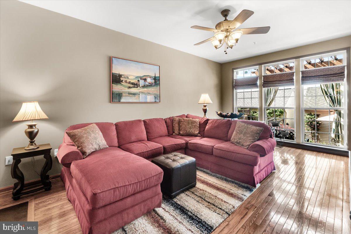 2617 ISLAND GROVE BOULEVARD