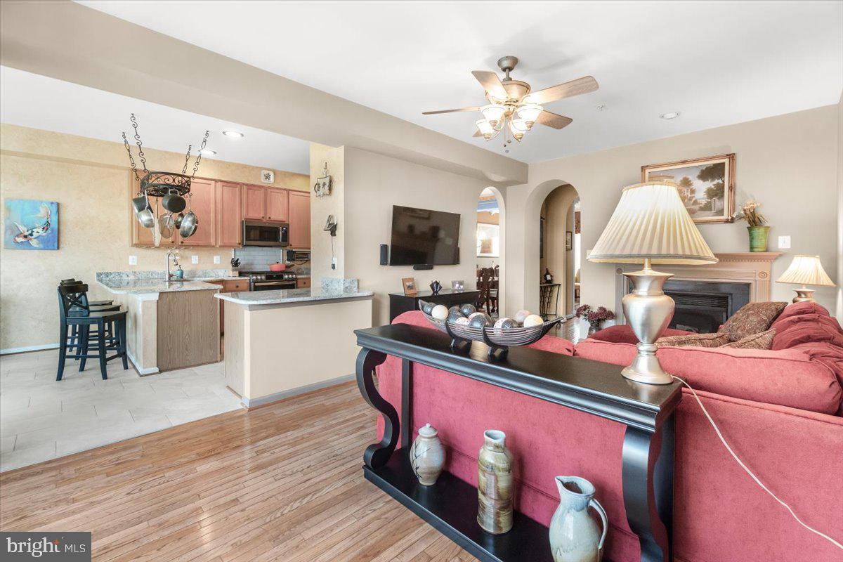 2617 ISLAND GROVE BOULEVARD