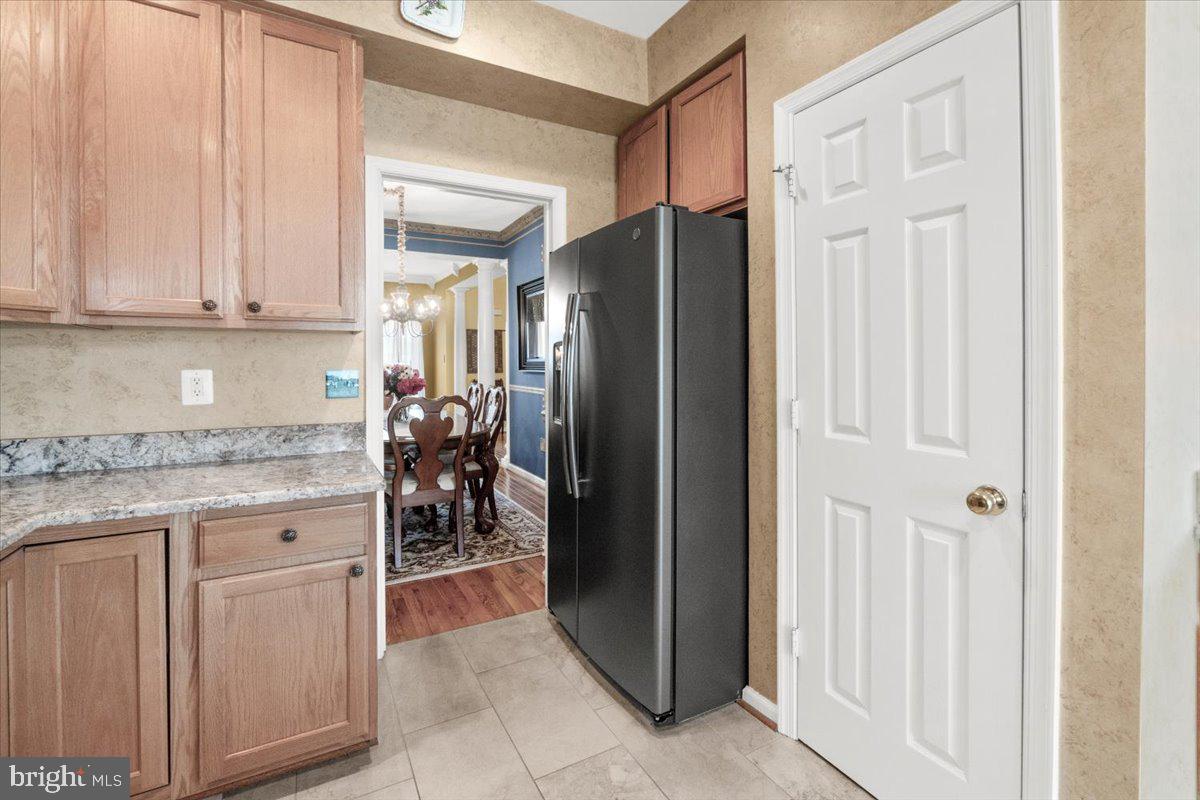 2617 ISLAND GROVE BOULEVARD