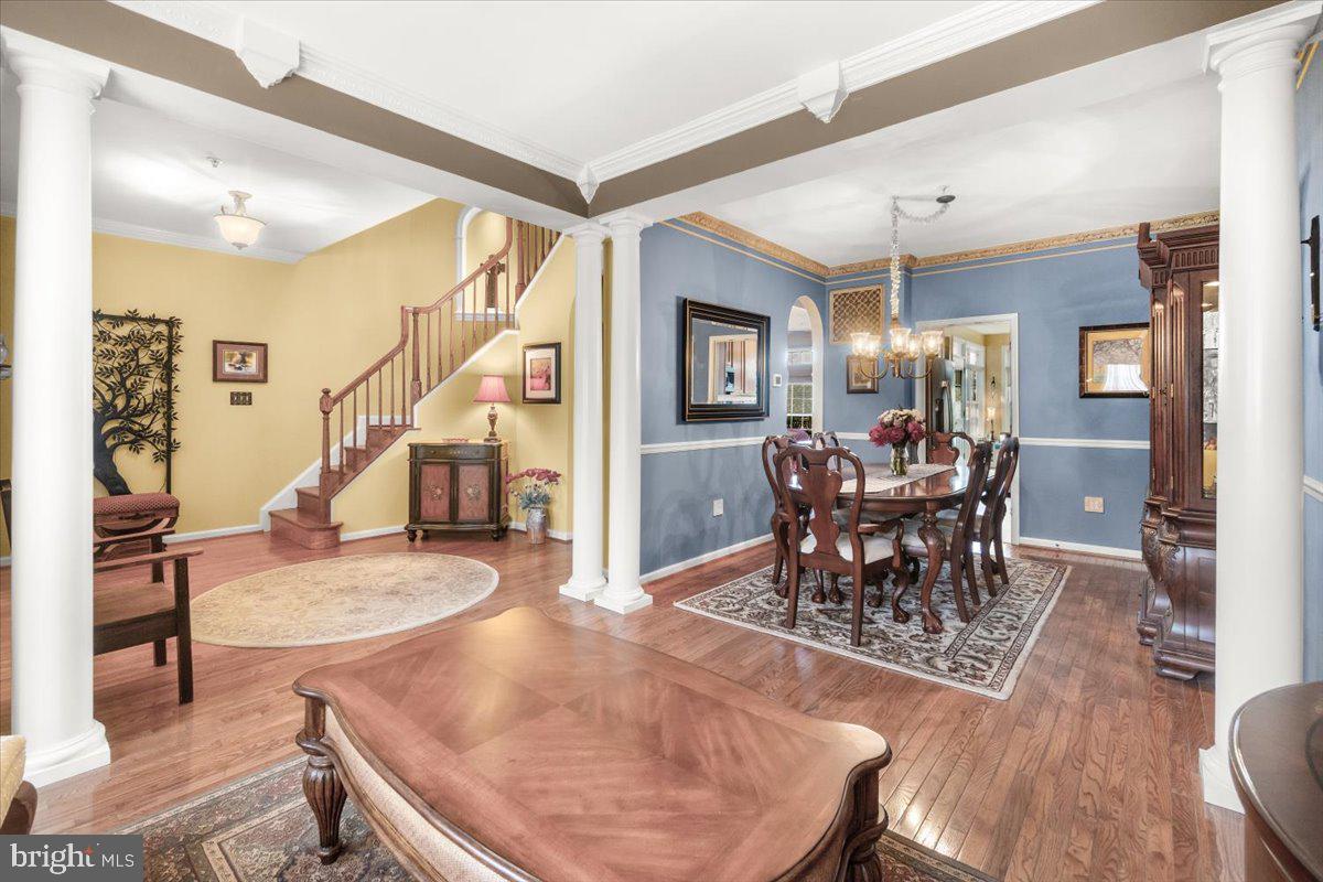 2617 ISLAND GROVE BOULEVARD