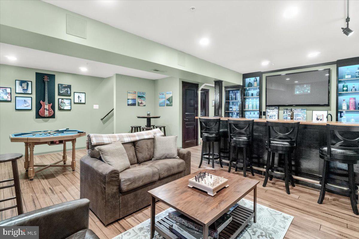 2617 ISLAND GROVE BOULEVARD