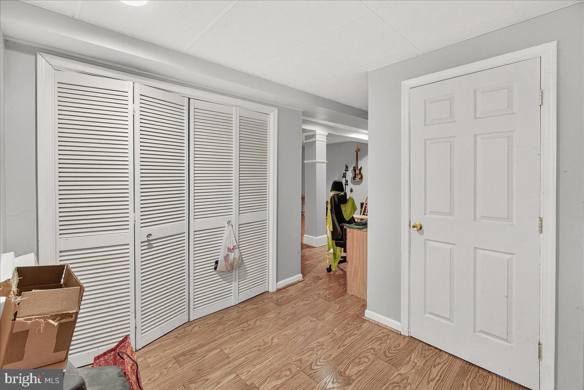 2703 MEADOWRIDGE COURT