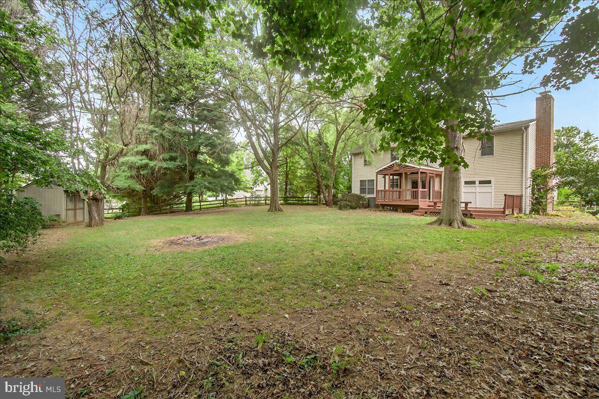 2703 MEADOWRIDGE COURT