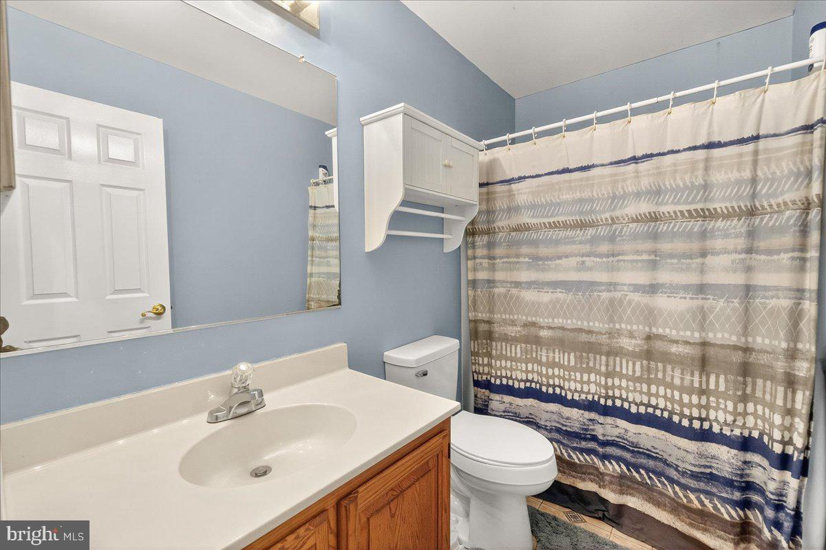 2703 MEADOWRIDGE COURT