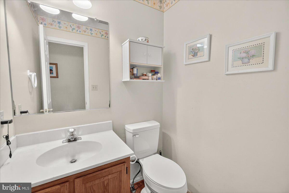 2703 MEADOWRIDGE COURT