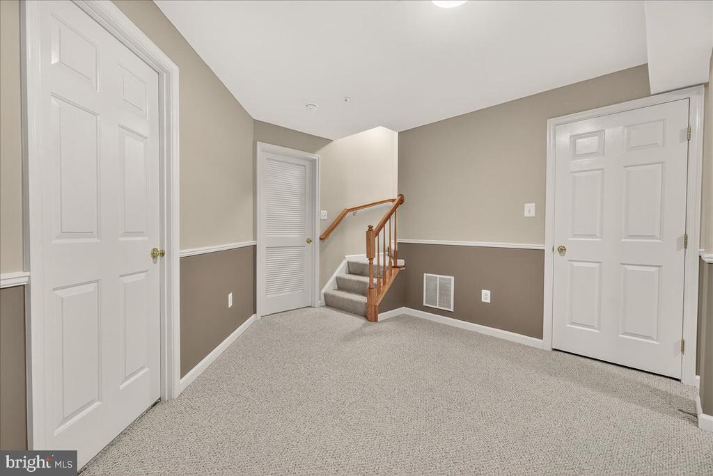 2000 SUMNER DRIVE