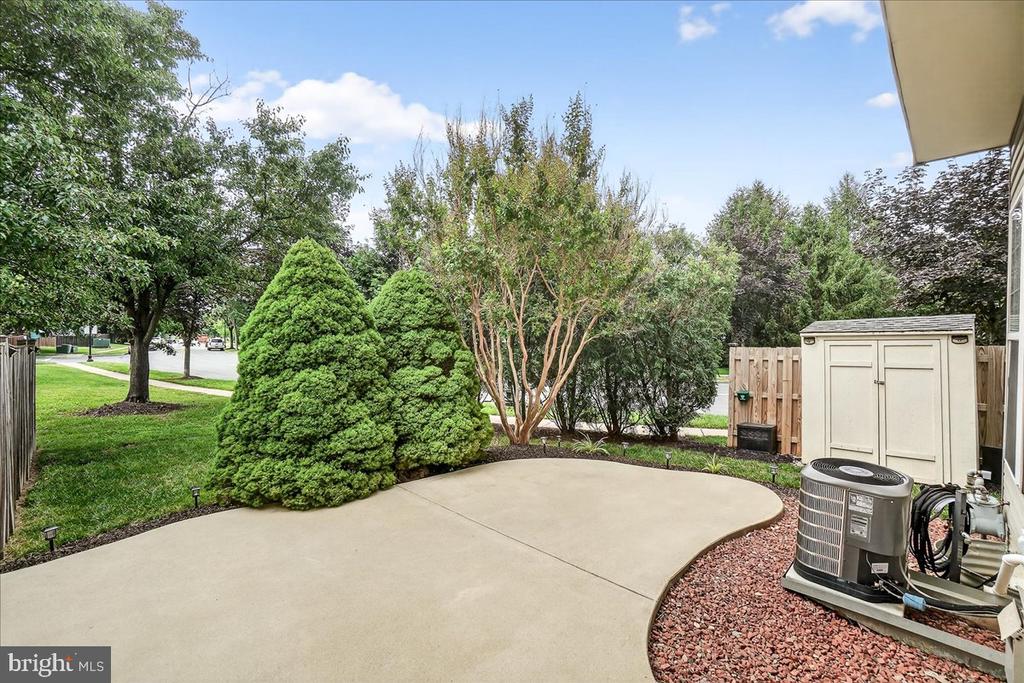 2000 SUMNER DRIVE