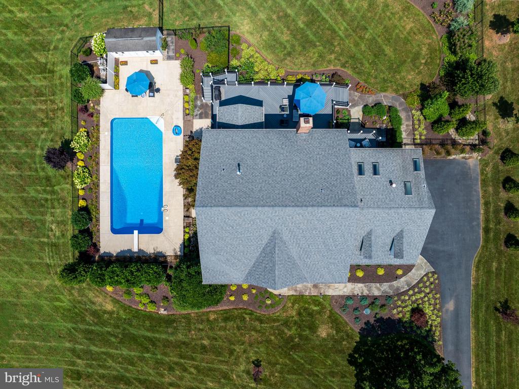 3005 AVERLEY ROAD