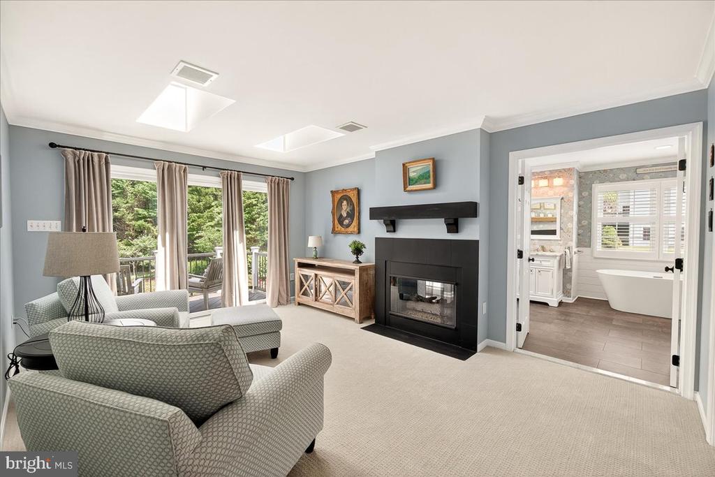3005 AVERLEY ROAD