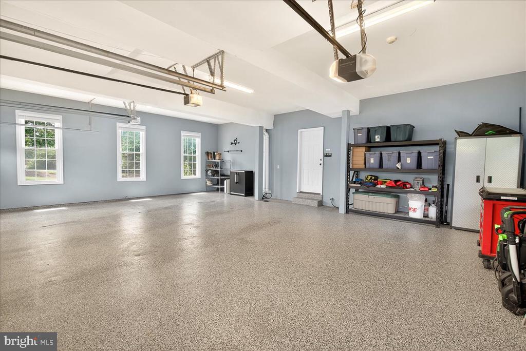 3005 AVERLEY ROAD