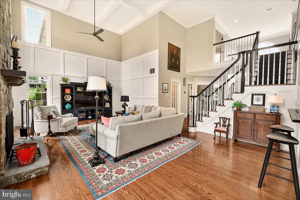 3005 AVERLEY ROAD
