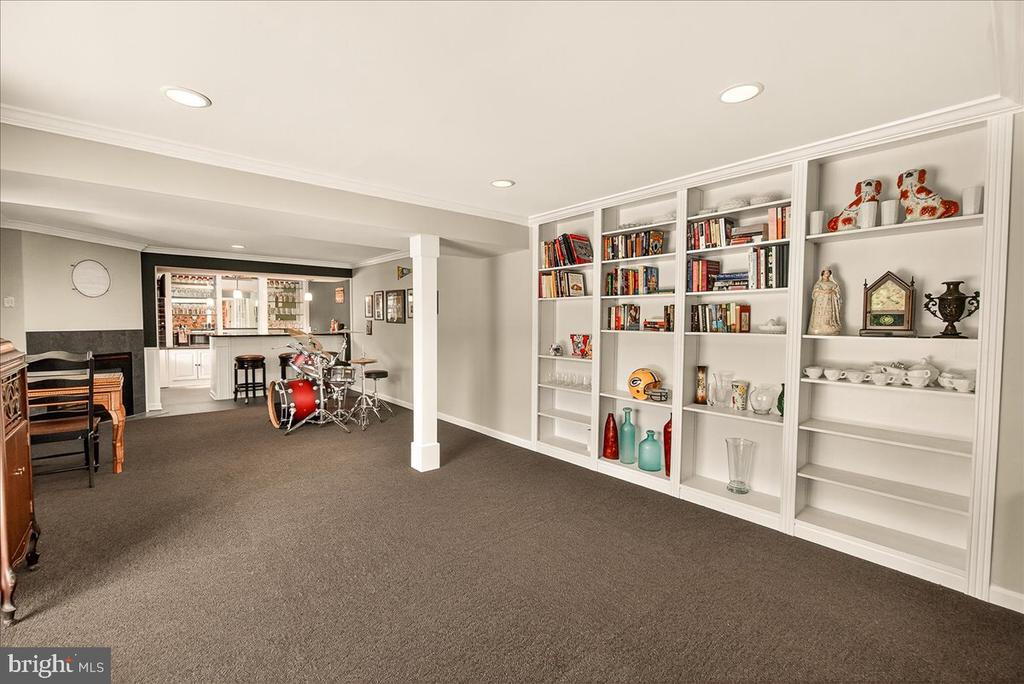 3005 AVERLEY ROAD