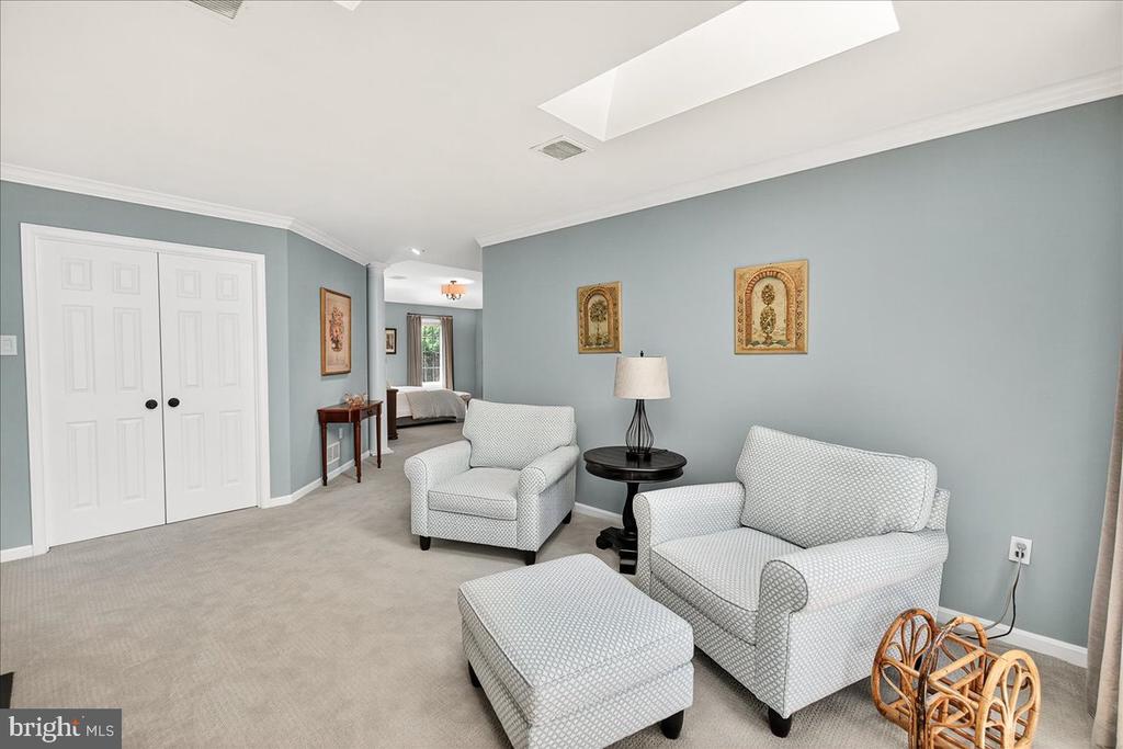 3005 AVERLEY ROAD