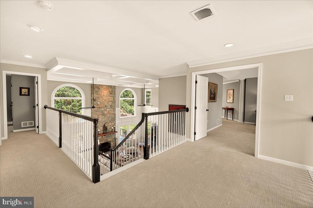 3005 AVERLEY ROAD