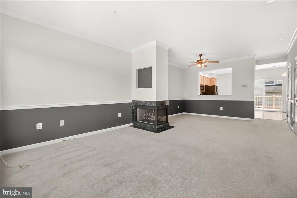 6508 WILTSHIRE DRIVE F 203