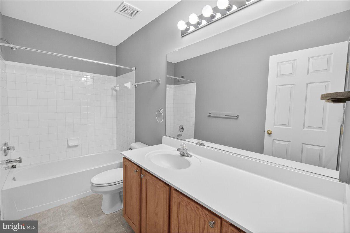 6508 WILTSHIRE DRIVE F 203