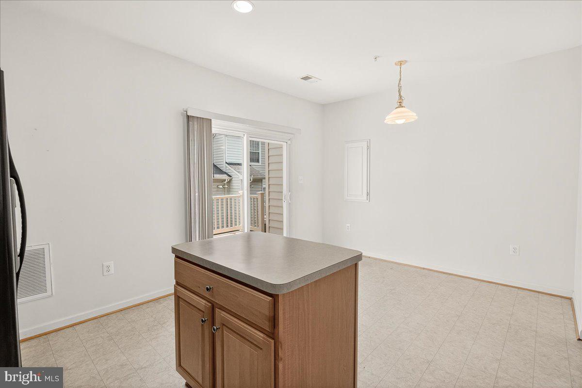 6508 WILTSHIRE DRIVE F 203