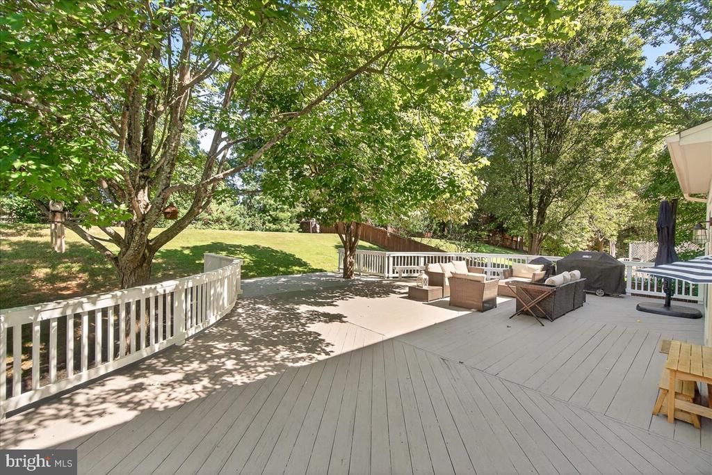3069 LINDSEY COURT