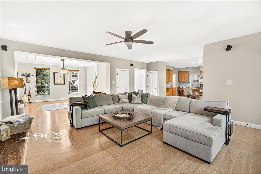 3069 LINDSEY COURT