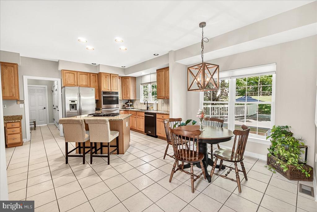 3069 LINDSEY COURT