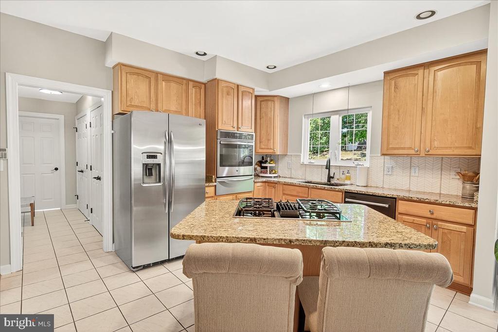 3069 LINDSEY COURT